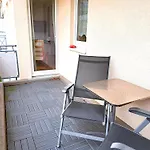 Sonnige Ferienwohnung Mit Balkon Im Zentrum