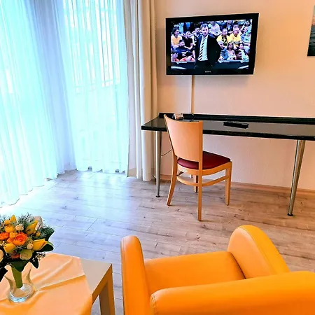 Apartment Sonnige Mit Balkon Im Zentrum *